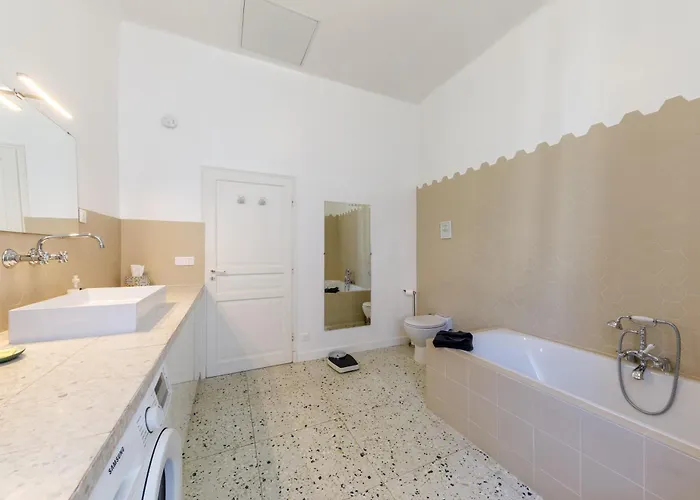 Somptueux 137m2 Vue Carre D'or Διαμέρισμα *