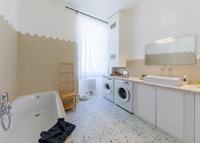 Somptueux 137m2 Vue Carre D'or * Μεντόν