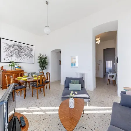 Somptueux 137m2 Vue Carre D'or 公寓 芒通