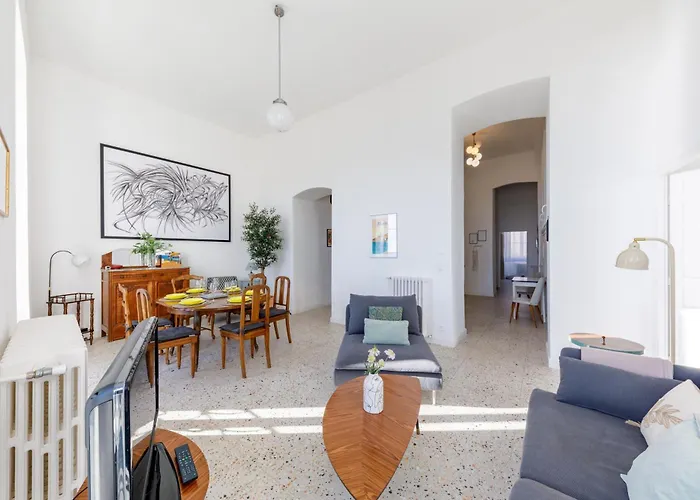 Somptueux 137m2 Vue Carre D'or Апартаменти Мантон